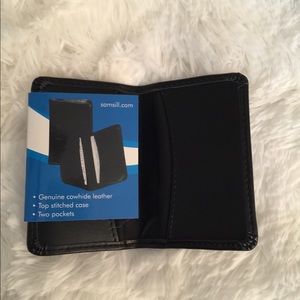 🆕🔒NWT - Black leather business card wallet